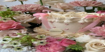 Florescent Flowers and Gifts